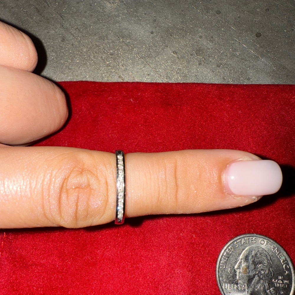 Costco 14k white gold ring size 6